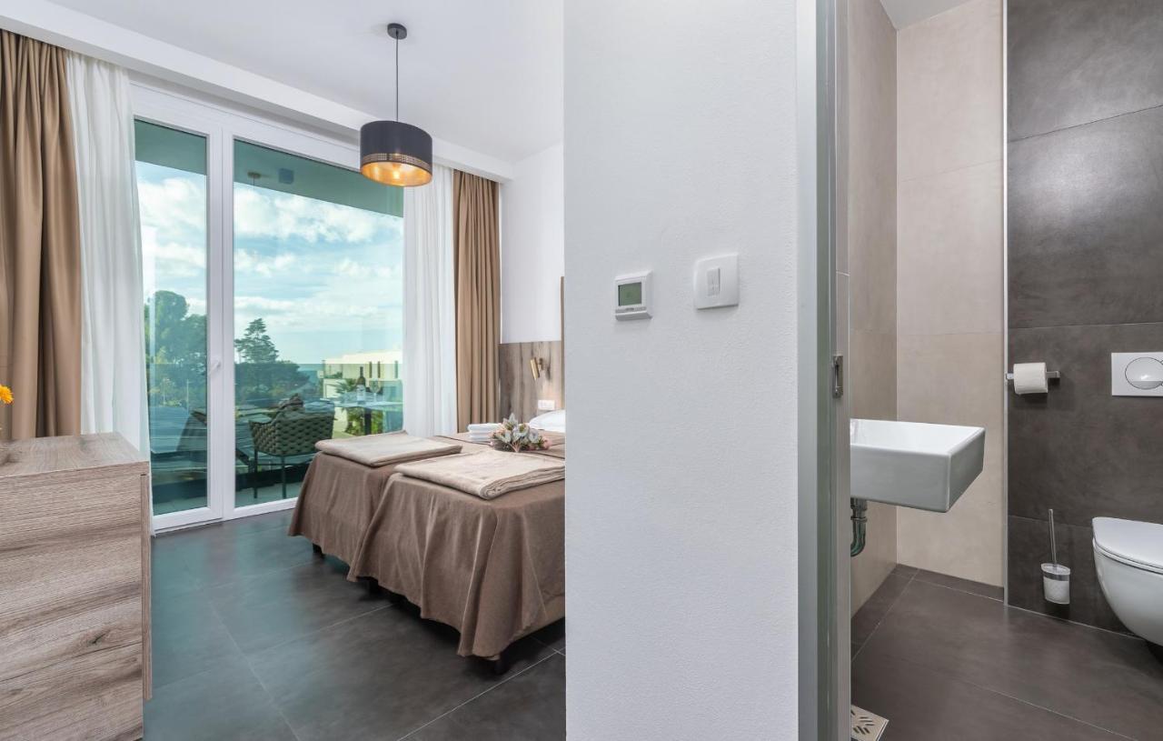 Residence Center B&B Materada Porec Exterior photo